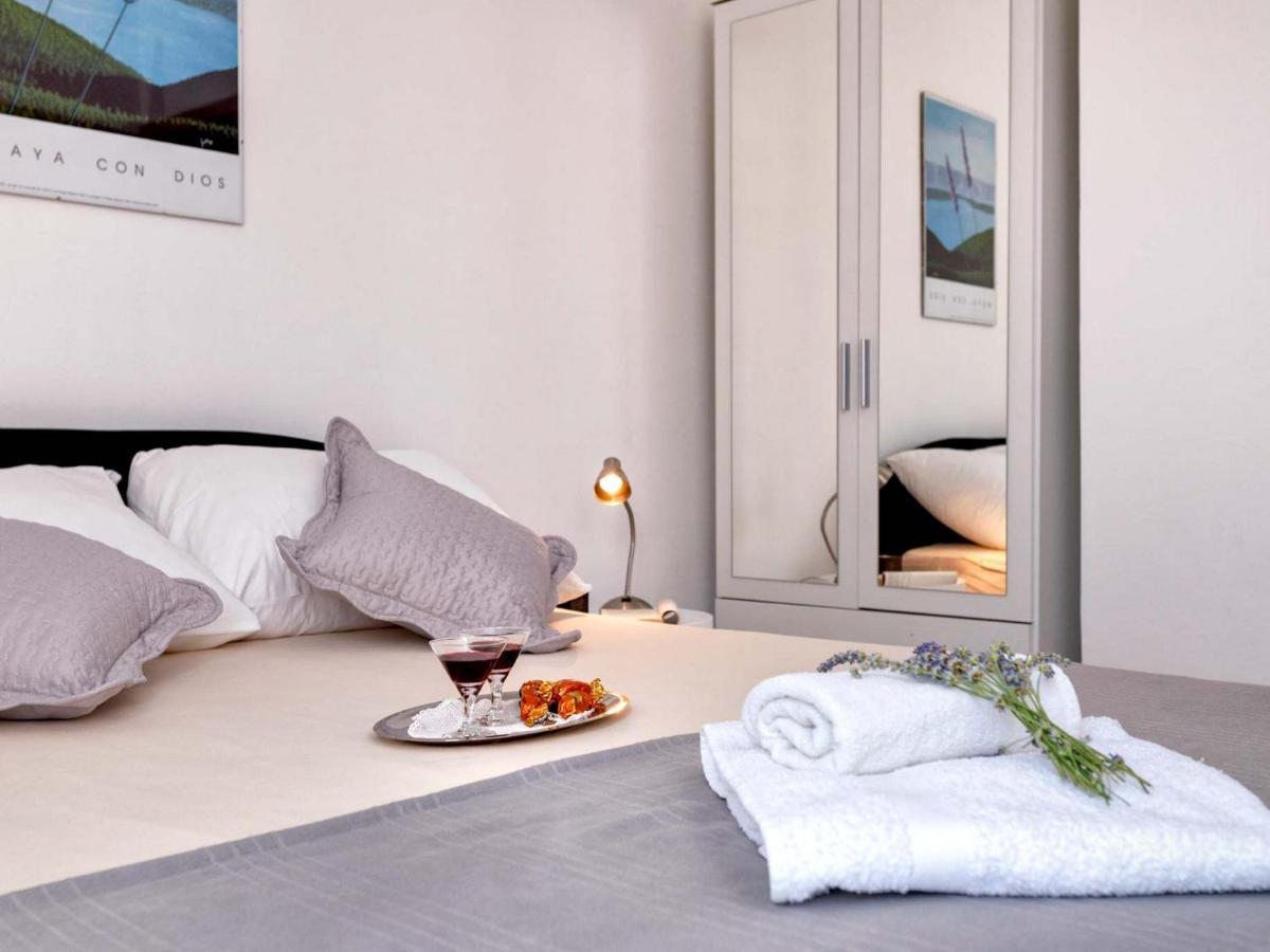 House Sunshine Ferienhaus Jelsa (Hvar)